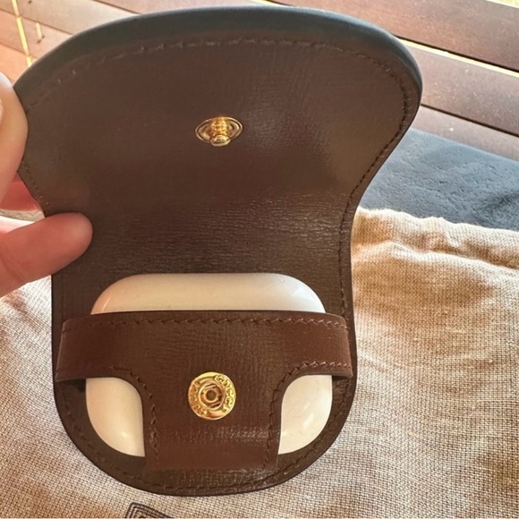 Gucci, GUCCI HORSEBIT 1955 CASE FOR AIRPODS, New, 100% authentic - Picture 4 of 5